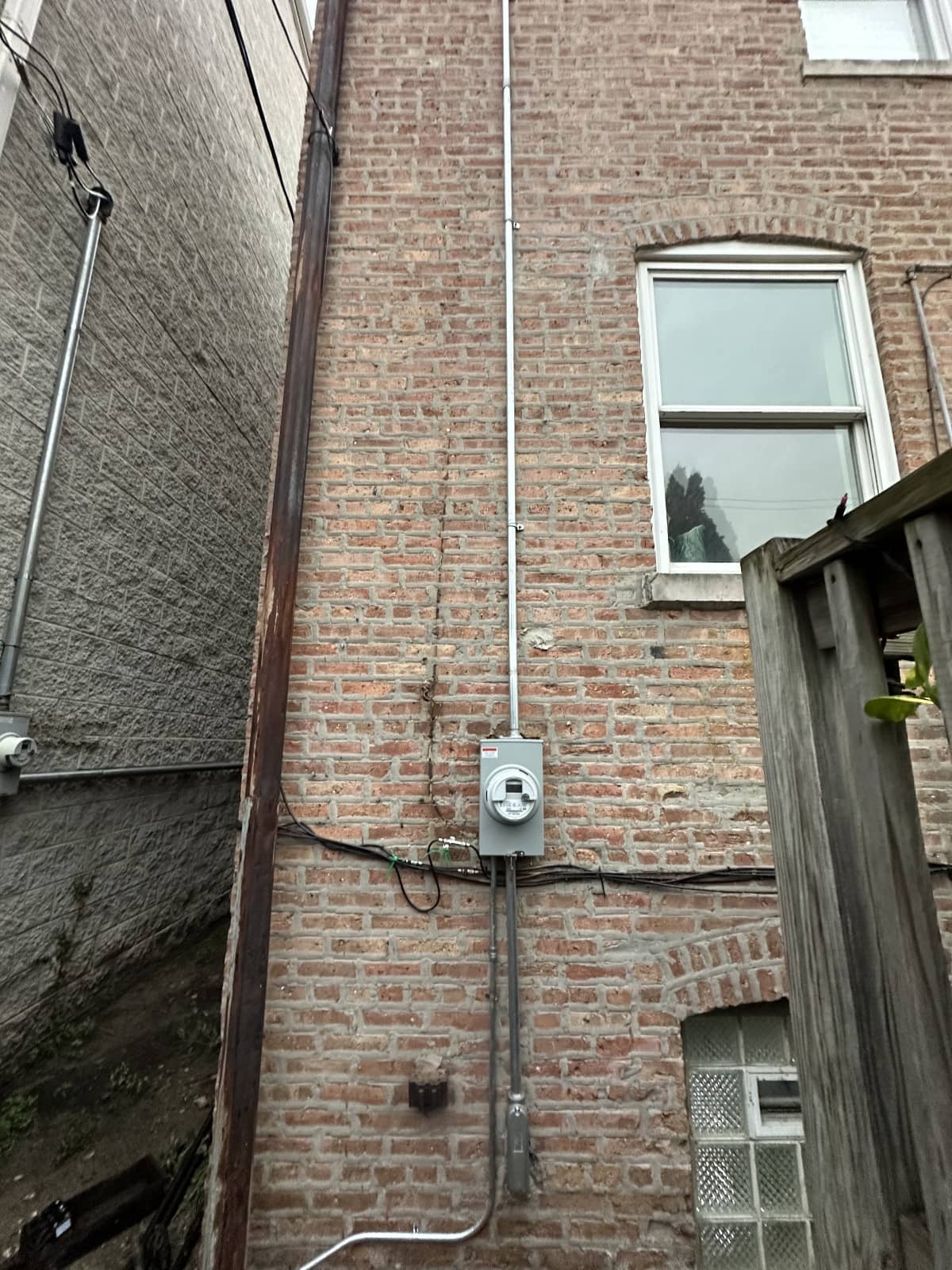 Outdoor electric meter